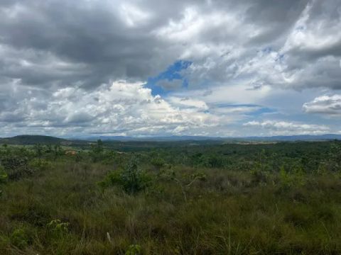 Terreno 12 ha, terra plana e boa pra plantio, boa localização, Jaboticatubas. 