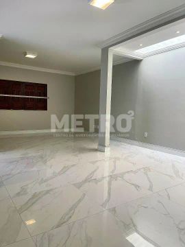 Ponto comercial à venda no centro com Sala ampla, 4 quartos, PETROLINA - PE
