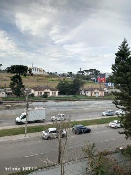 Aluguel de apartamento com 2 quartos e 1 vaga em Pinhais