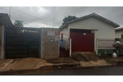 Excelente oportunidade pra residência ou comércio.