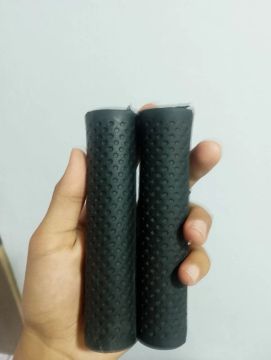 Par de Manoplas de Moto - Preta
