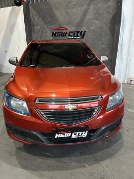 Chevrolet Onix 14/14 
