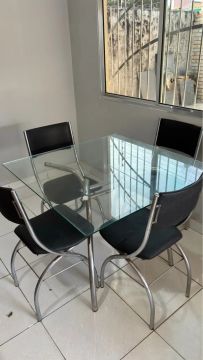 Mesa de jantar + cadeiras 