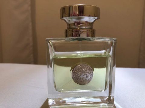 Versace Versense Feminino Eau de Toilette 50ml