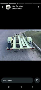 Carreta para transporte de 3 motos
