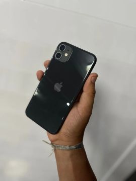 iPhone 11
