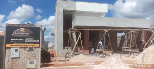 VENDO CASA NO CINZA EM UM DOS MELHORES CONDOMINIOS DE BSB