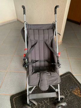 Carrinho de Bebê Dobrável Preto
