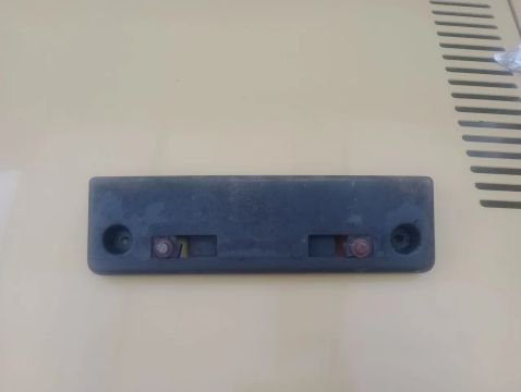 Suporte placa Nissan Tiida 