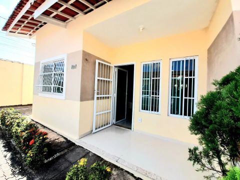 Aluga casa ou financia casa condomínio