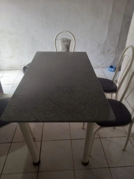 Mesa de Jantar em Granito