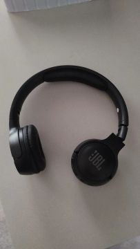 Fone de Ouvido JBL - Sem Fio - Novo
