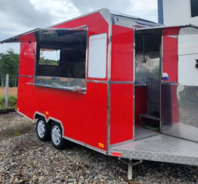 Food Truck 4x2 m Ano 2022 (semi novo)