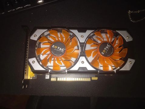 Placa de video GTX 750 TI 