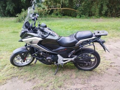 Honda NC 750 X 2018 - Impecável