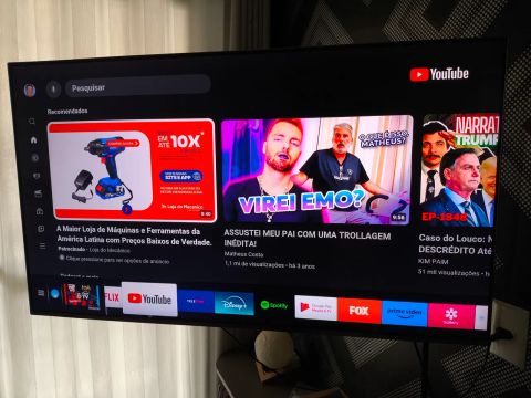 Smart TV QLED 49" Samsung (semi-nova) Q6FN UHD 4K  som 40W . Conservadíssima!!!!!