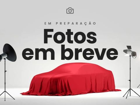 Toyota Hilux 2.8 D-4D TURBO DIESEL CD SRX 4X4 AUTOMÁTICO