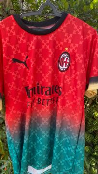 Camiseta AC Milan x Off-White - Puma - Tamanho G