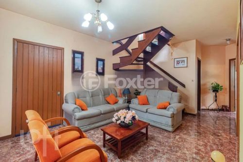 Casa à venda Rua Vinte e Um de Abril, Vila Jardim América - Cachoeirinha