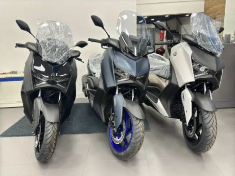 XMAX 250 ABS CONNECTED - 25/25 - 0 KM - COM GPS - L