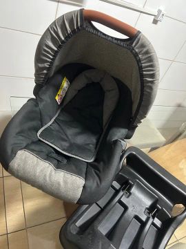 Bebê conforto com base NOVO