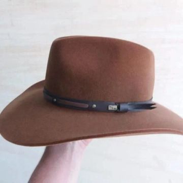 Chapéu estilo Pralana