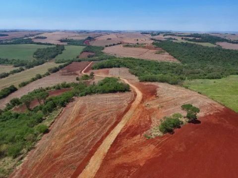 Vendo área de 20.000mt com escritura e registro individual dentro de Sarandi 9km do centro