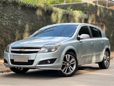 hatches CHEVROLET VECTRA 2011 Usados e Novos