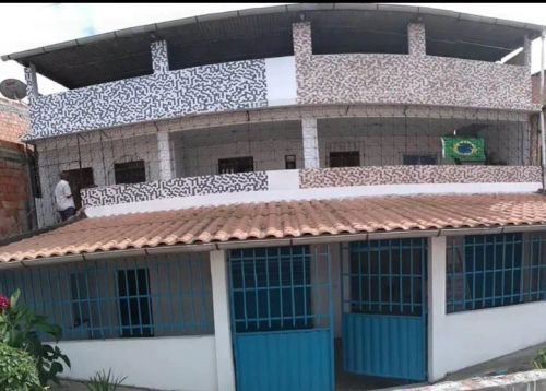 Oportunidade,Imóvel comercial,com preço de residêncial.Aproveite, oportunidade única.