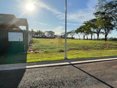 Terreno à venda no condomínio Reserva Santa Isabel em Jaguariúna