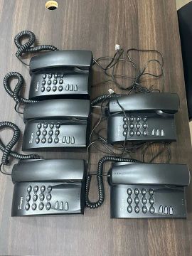 Telefone intelbras pleno em ótimas condições de uso. 