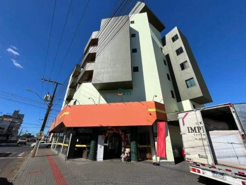 Apartamento semi mobiliado de frente para locação no bairro São Cristóvão
