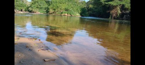 VENDE - UMA CHÁCARA EM HEITORAÍ  220,00