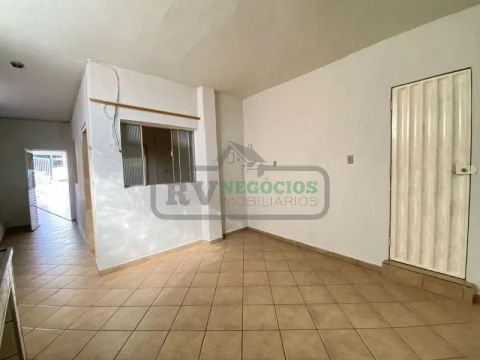 GF- EXCELENTE CASA NO SANTA LUZIA EM RUA MUITO BOA E RESIDENCIAL  IDEAL PRA QUEM PROCURA E