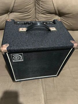 Cubo Ampeg  108