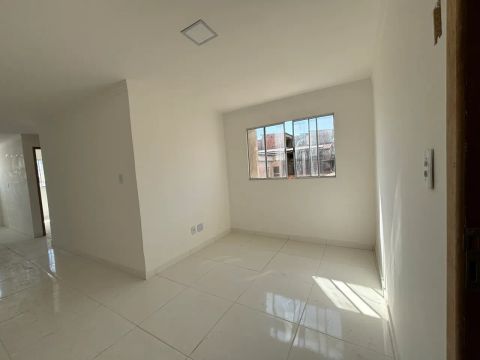 Ap 2 Quartos, 1º Andar, Prédio Novo, Soteco, 180 mil