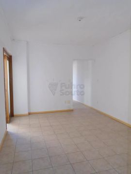 Apartamento Padrão em Pelotas