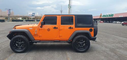 JEEP WRANGLER 12/12 UNLIMITED V6 TOP AUT 4X4 GAS R$ 249.900