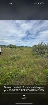 Dois terrenos 6x50 metros cada um a 7 minutos da praia. 