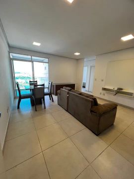 Apartamento amplo e moderno com varanda