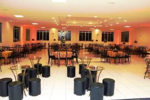 Imóvel para aluguel tem 600 metros quadrados em Ana Lúcia - Sabará - MG