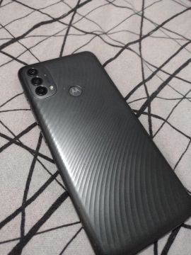 Celular Motorola E7