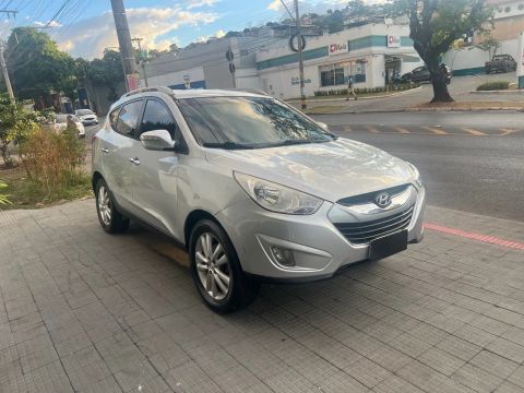 IX 35 2.0 Aut