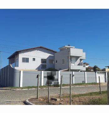 Vendo duas casas