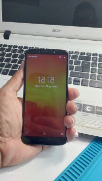 Motorola Moto E5 225,00 Moto E5