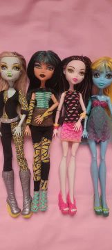 Lote 4 Bonecas Monster High 