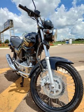 YBR 125 CC