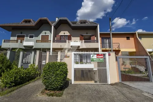 Sobrado para Venda em Curitiba, BOA VISTA, 3 dormitórios, 1 suíte, 5 banheiros, 2 vagas