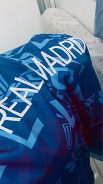 Camiseta Real Madrid Azul