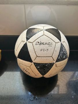 BOLA DE FUTVÔLEI  MIKASA  FT 5  ORIGINAL  U